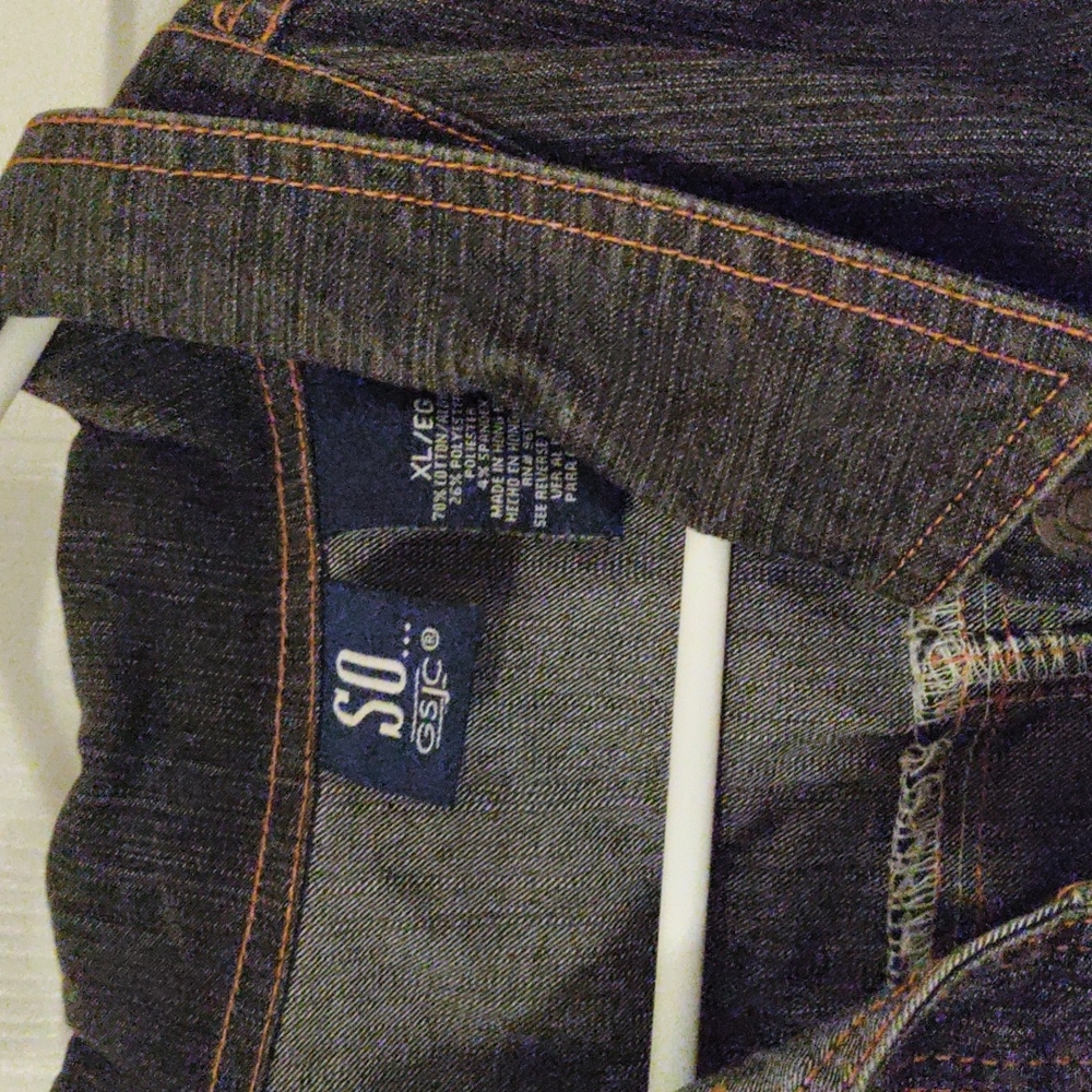 Jean jacket... - Picture 3 of 3